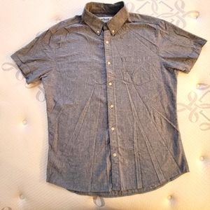 Urban Pipeline Short Sleeve Button Up Size L